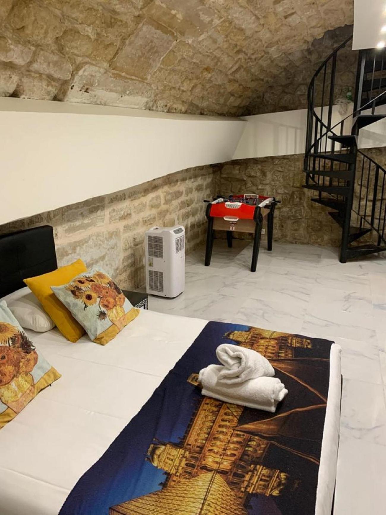 154 - Urban Atelier Home Cinema In Париж Екстериор снимка