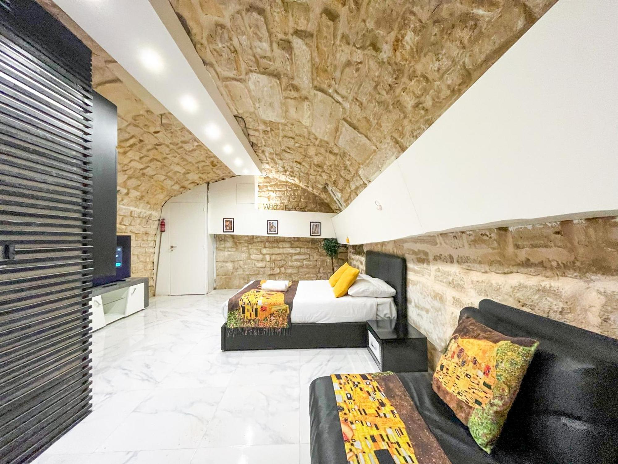 154 - Urban Atelier Home Cinema In Париж Екстериор снимка